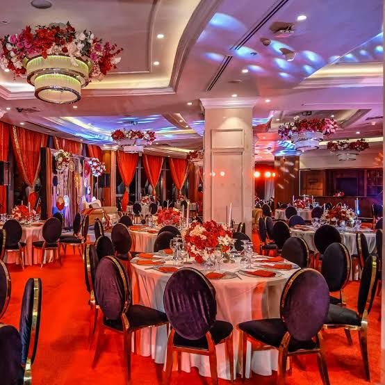 December Engagement Parties at Redwood Bliss Hotel